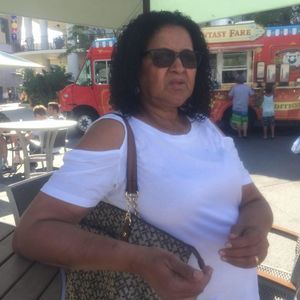 Meet your Posher, Isabel